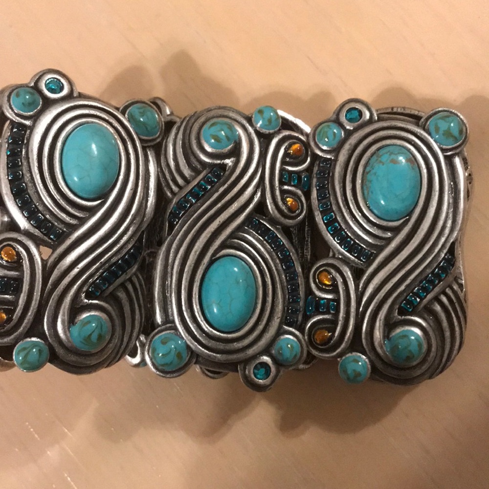 Beautiful Chicos Statement Bracelet - image 5